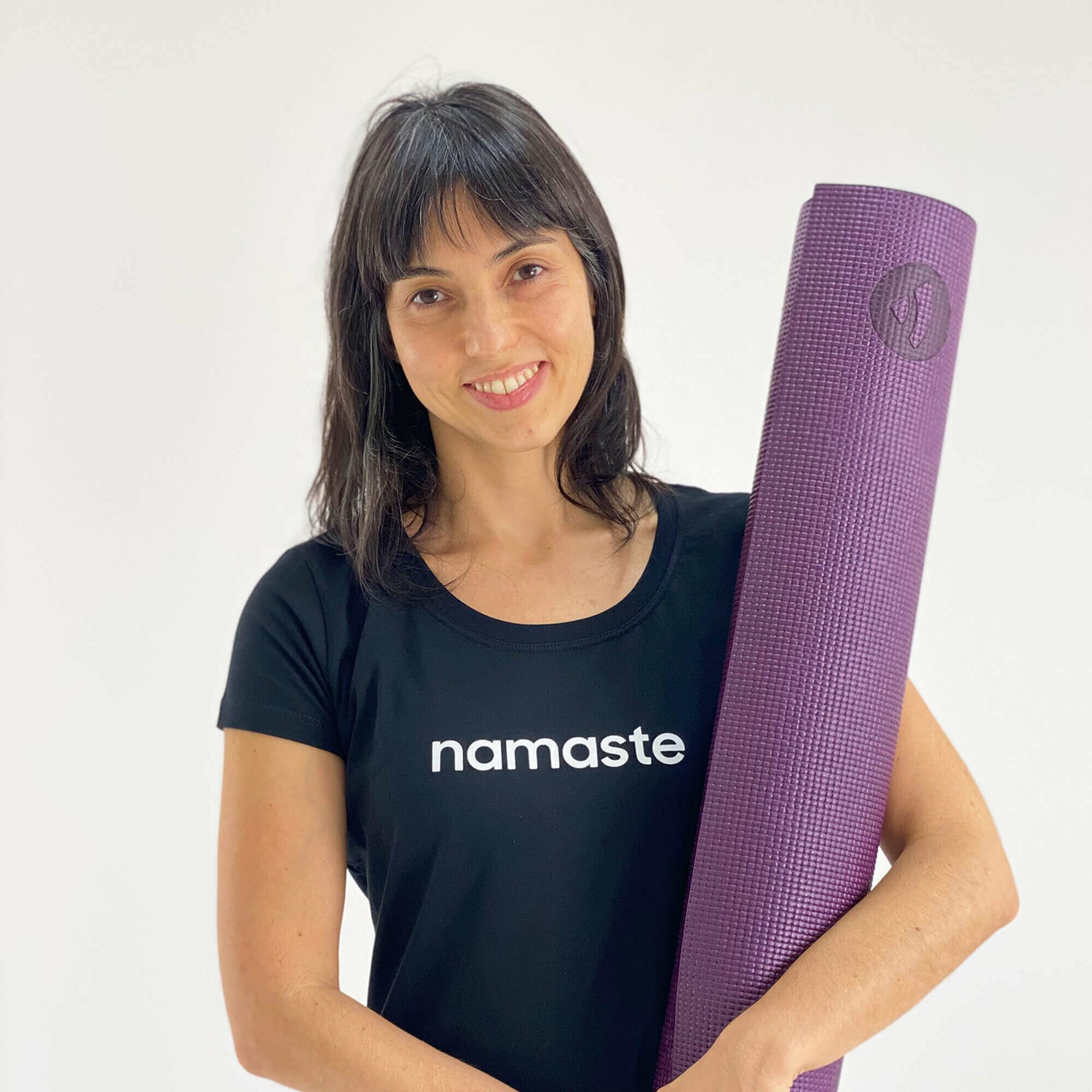 asana-tapete-yoga-yogateria-ameixa-1