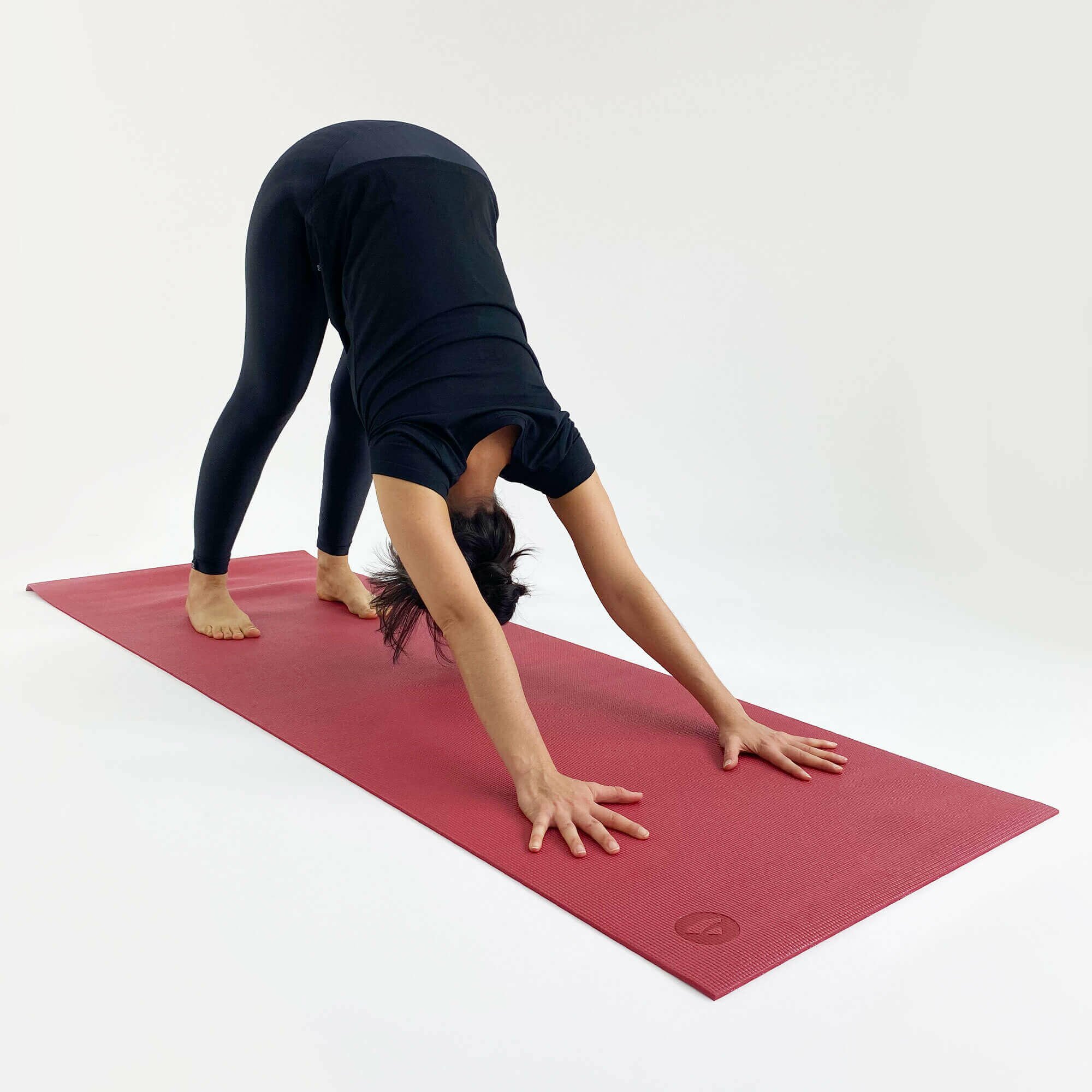 asana-tapete-yoga-yogateria-bordo-2-