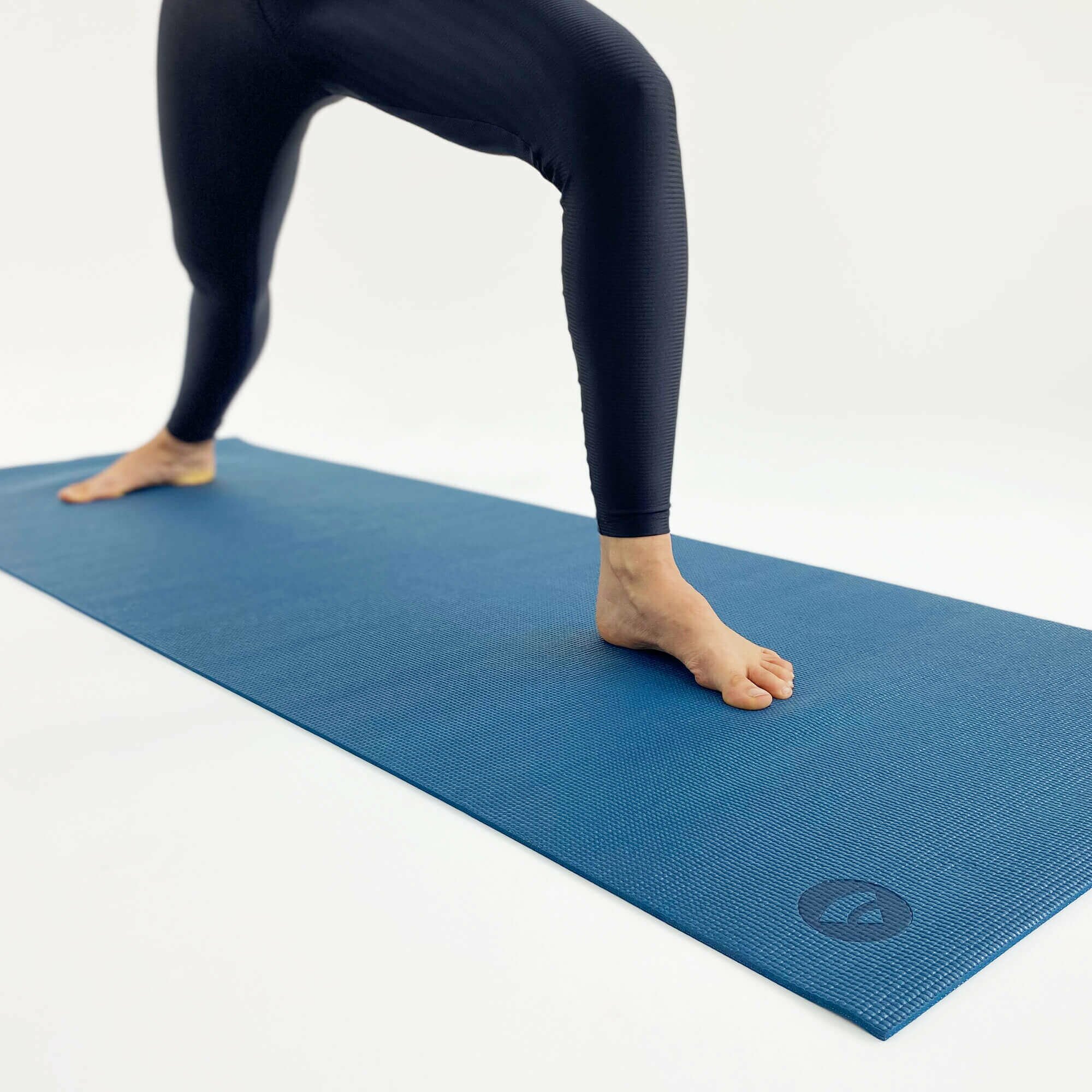 asana-tapete-yoga-yogateria-petroleo-2