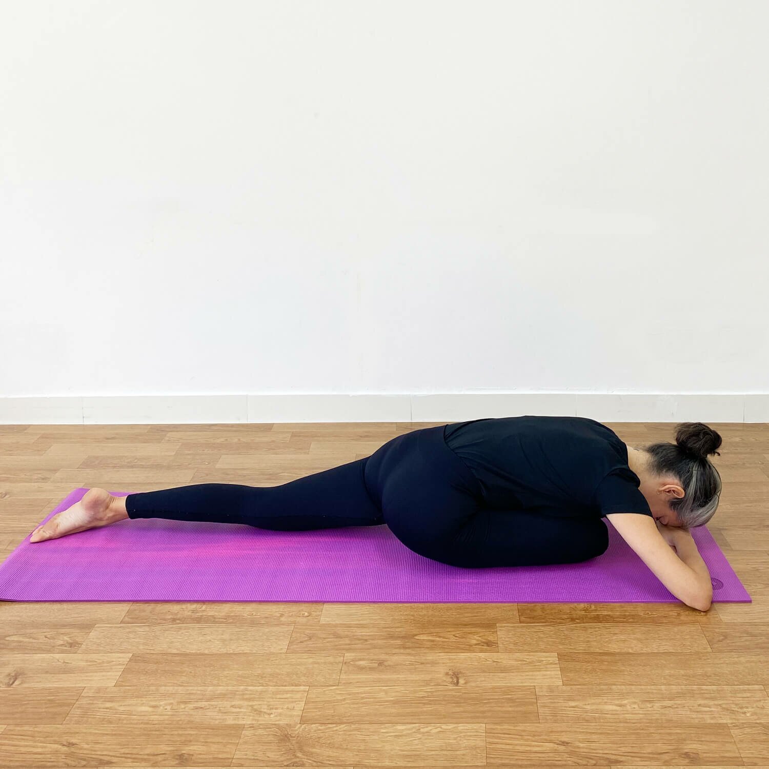 Ganges-pink-yogateria-3