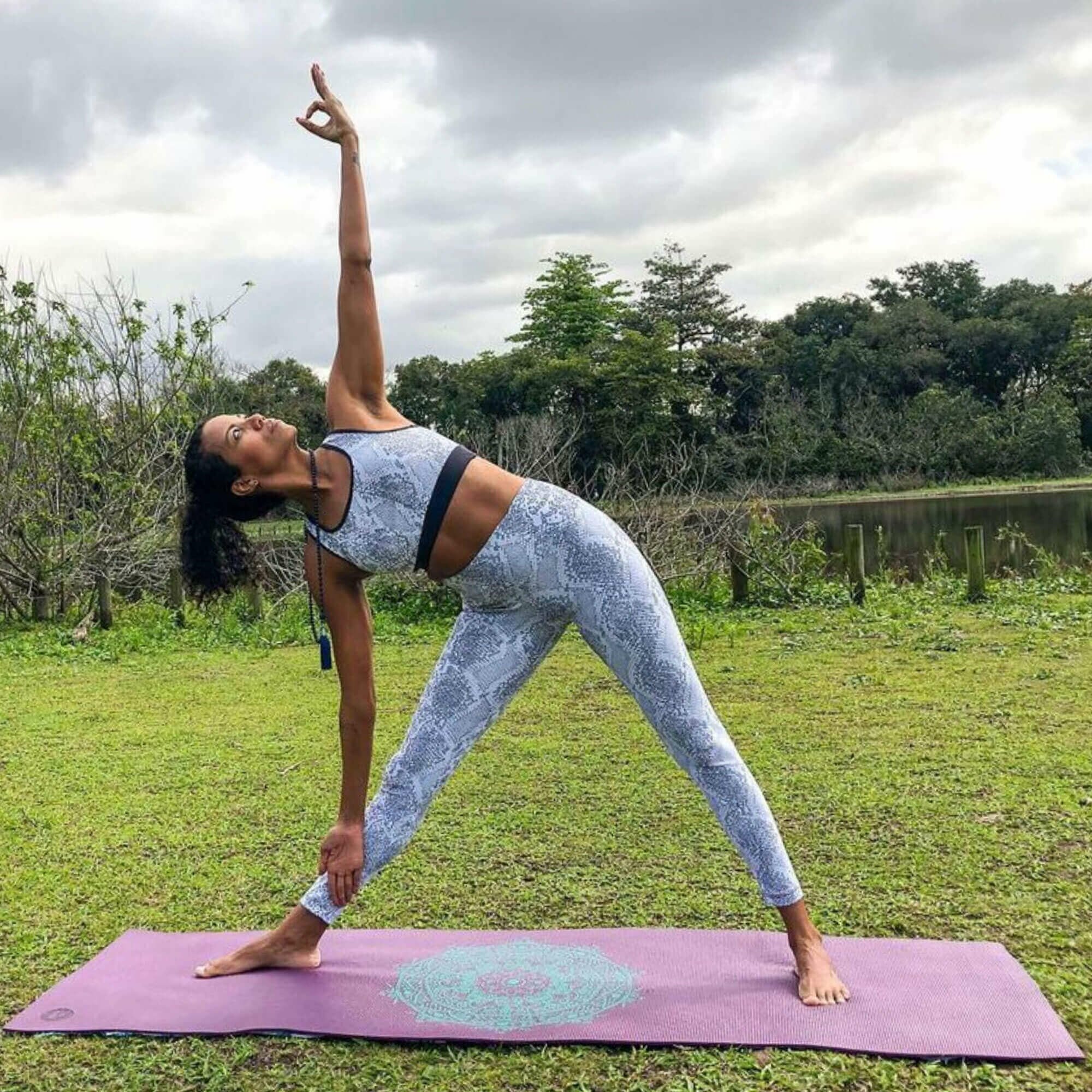 Tapete de yoga estampado Leela Mandala – 4.5mm PVC ecológico 12 tapete-yoga-leela-mandala-yogateria-ameixa-turquesa-8