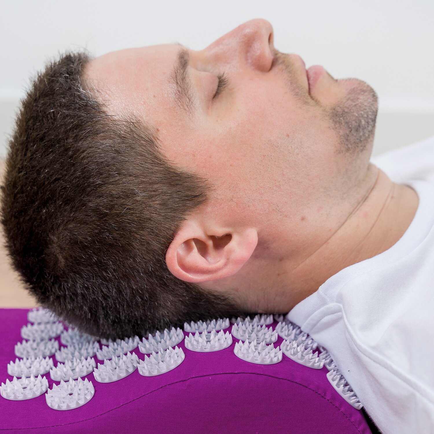Guia de Uso: Tapete de Acupressão e Massagem 13 acupressao-grande-yogateriag-ameixa-7