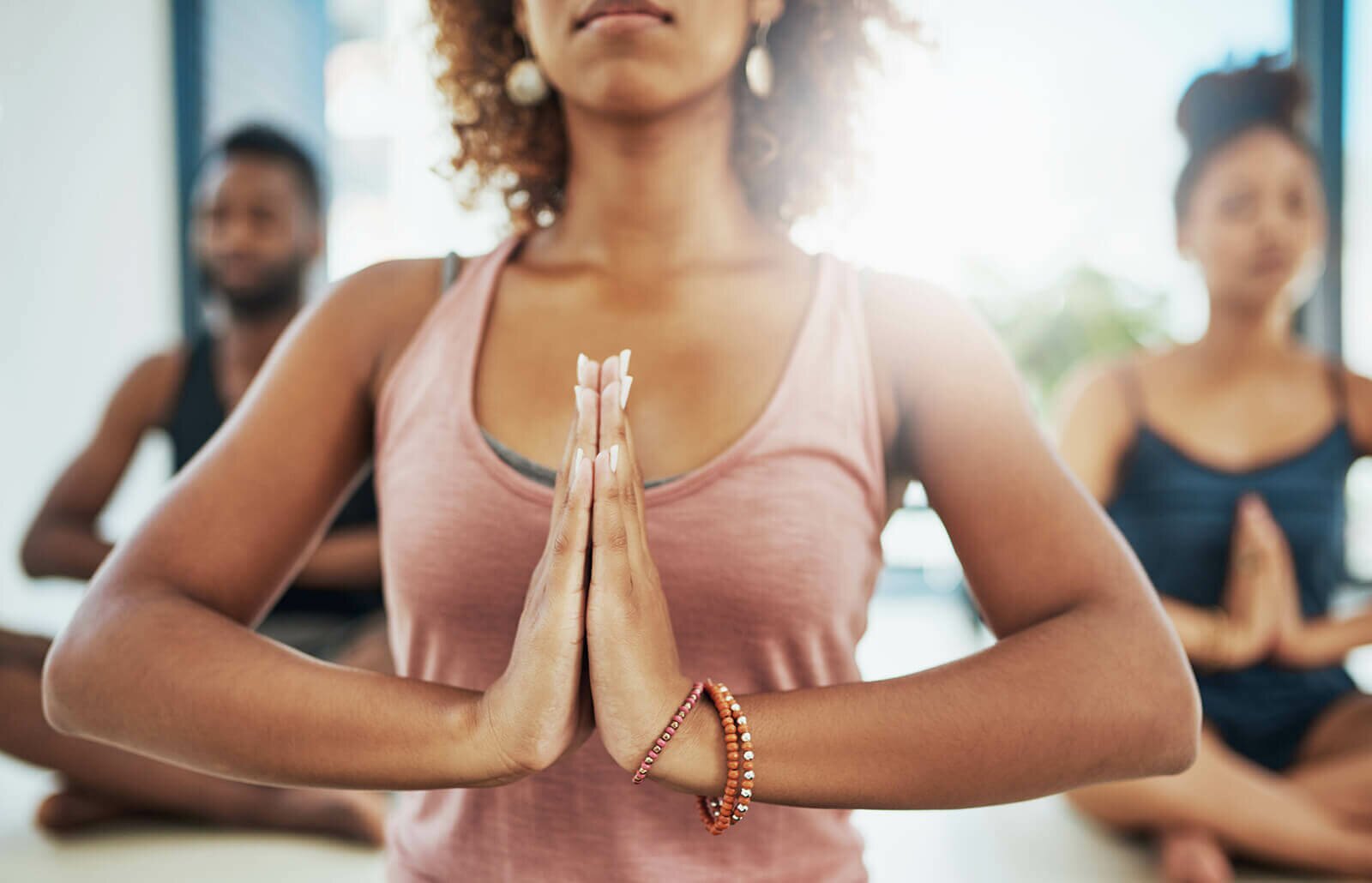 anjali-mudra-yogateria