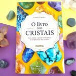 Livro - O Livro dos Cristais