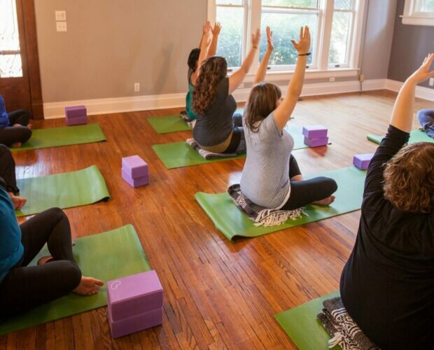 yoga-para-emagrecer-yogateria