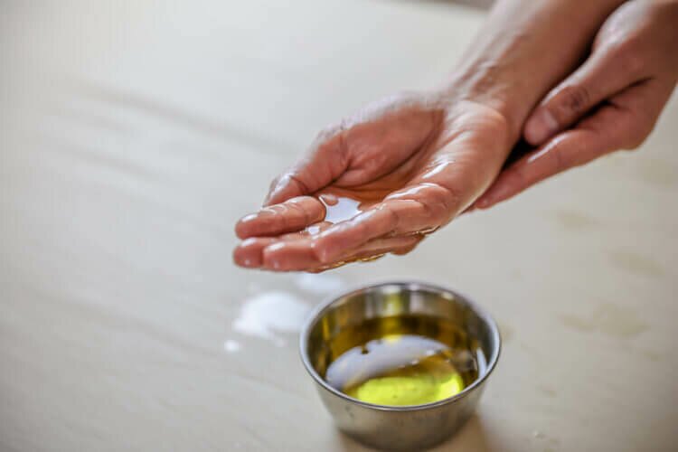 Dinacharya-Yogateria.jpg9