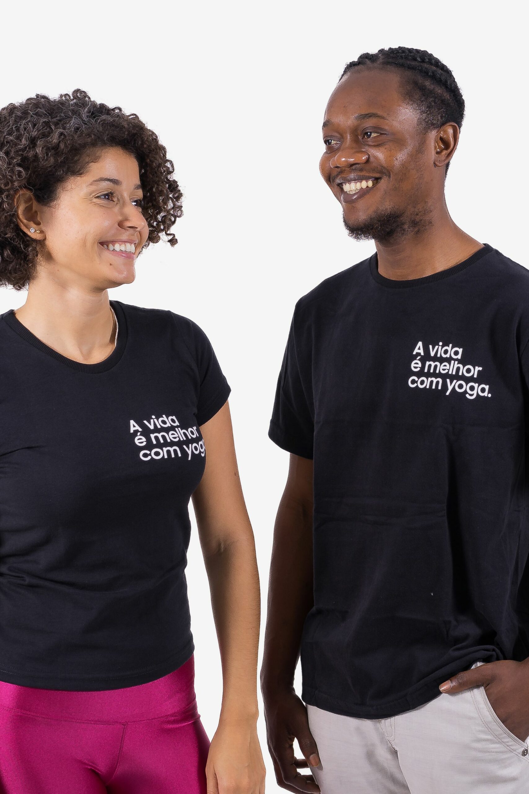 Camiseta A vida é melhor com yoga 11 camiseta-avidaemelhorcomyoga-yogateria-02