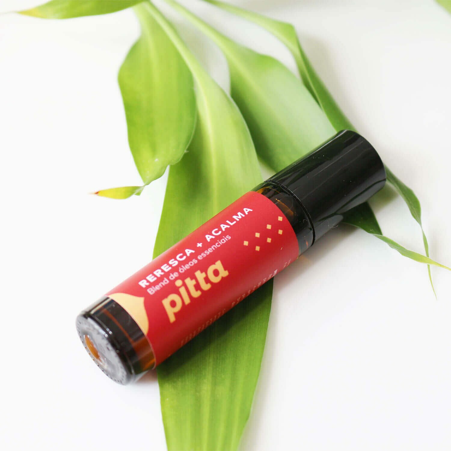 Blend de Óleos Essenciais Roll-on - Ayurveda Pitta 19 blend-oleo-essencial-pitta-yogateria-7