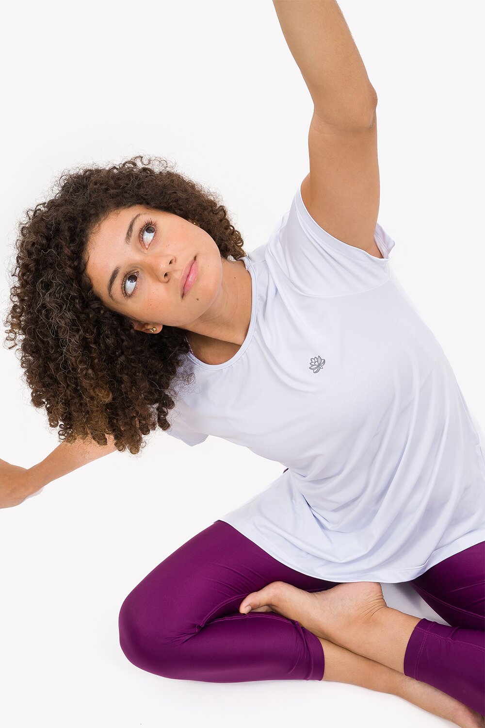 blusa-longa-yogateria-branco-lotus-2