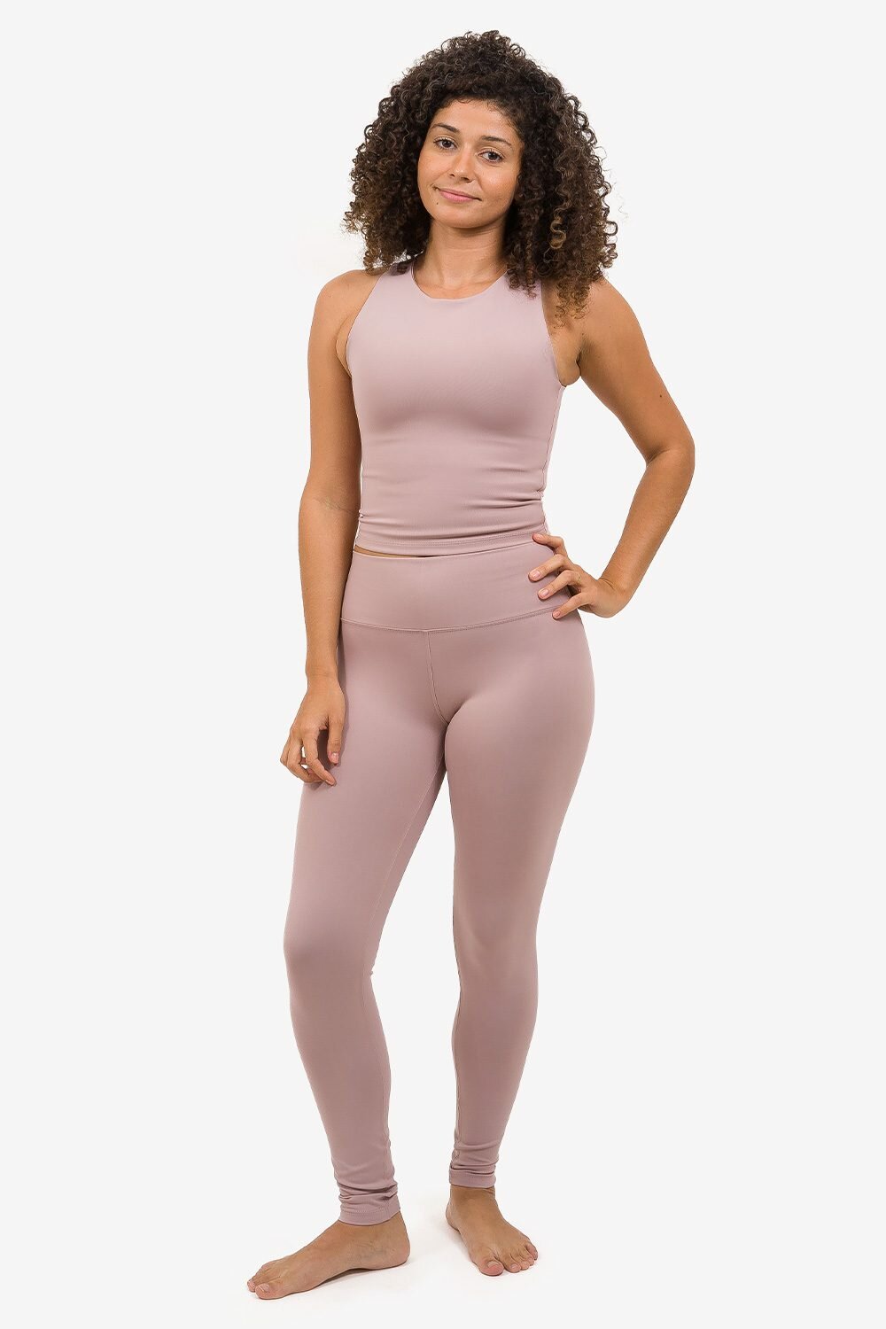 legging-presence-soft-compress-yogateria-08