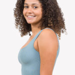top-cropped-space-soft-shine-yogateria-azulclaro-03
