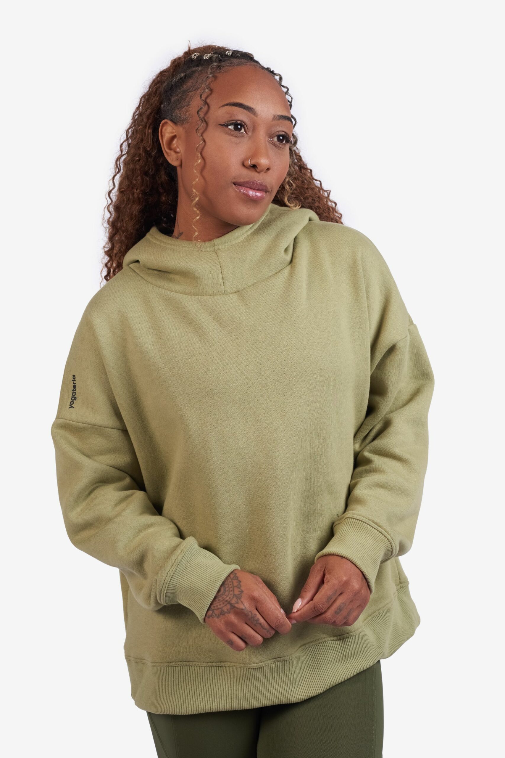moletom-alma-yogateria-verde-fem-06