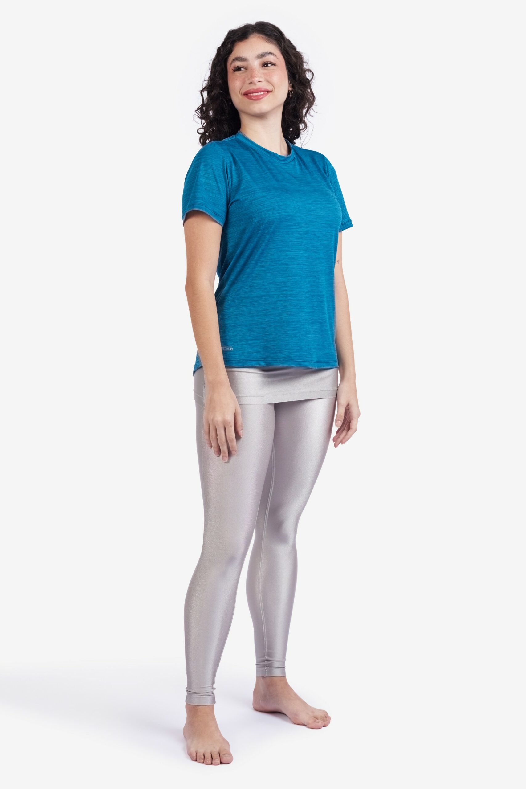 Camiseta Feminina Active 5 camiseta-active-feminina-yogateria-petroleo-06