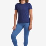 camiseta-tech-yogateria-azul-fem-04