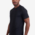 camiseta-tech-yogateria-preta-masc-02